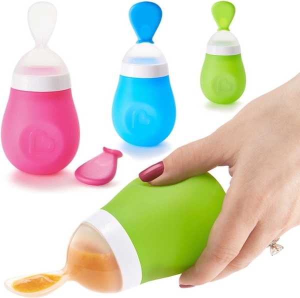 Ложка для першого прикорму Munchkin Squeeze, блакитний (012398.01) - Pampik - 4