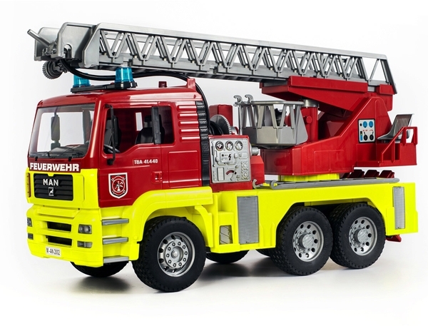 Пожежна машина Bruder MAN TGA, зі світло-звуковим модулем та шоломом, червоний (01760) - Pampik - 2