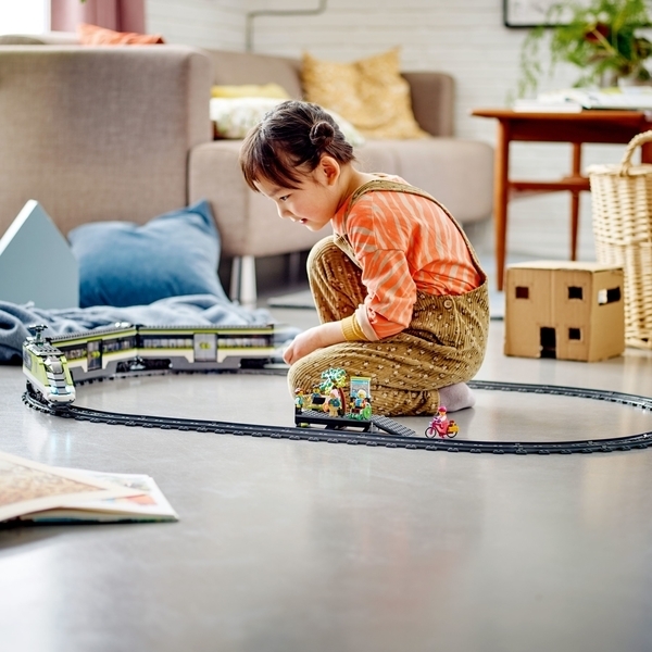 Конструктор LEGO City Пассажирский поезд-экспресс, 764 деталей (60337) - Pampik - 3