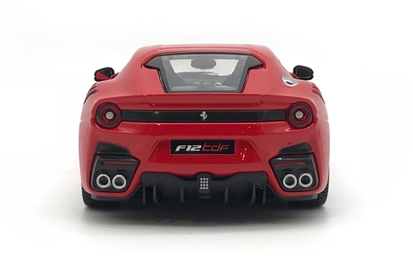 Автомодель Bburago Ferrari F12Tdf, 1:24, в асортименті - Pampik - 7