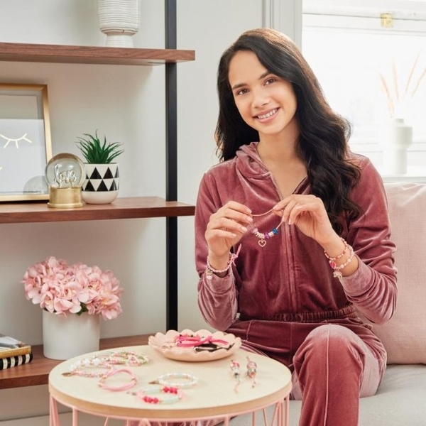 Набор для создания шарм-браслетов Make It Real Juicy Couture Коробочка з сюрпризом (MR4437) - Pampik - 5