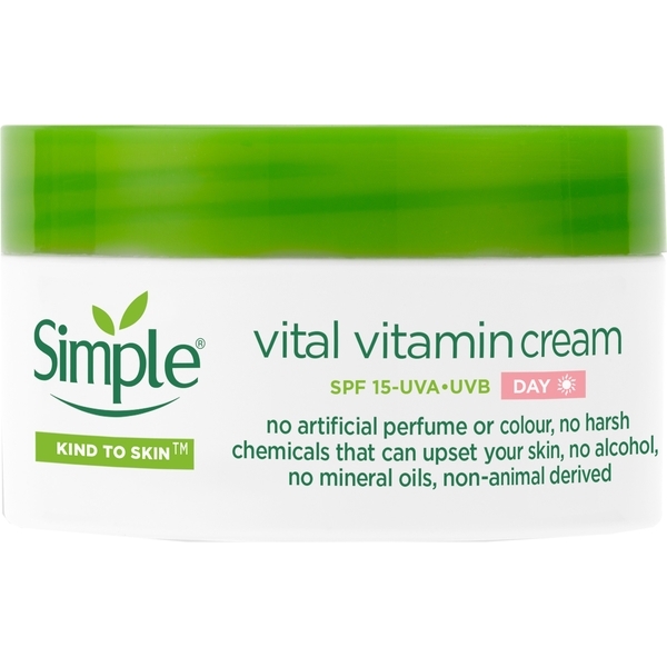 Денний крем Simple Kind to Skin Вітамінний, 50 мл - Pampik