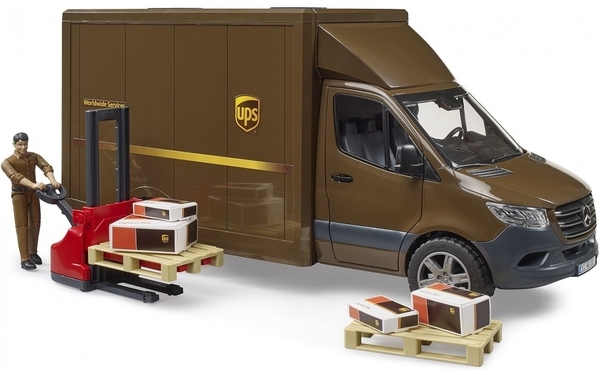 Набор Bruder Фургон Mercedes Sprinter почтовой службы UPS з водителем и аксессуарами (02678) - Pampik - 3