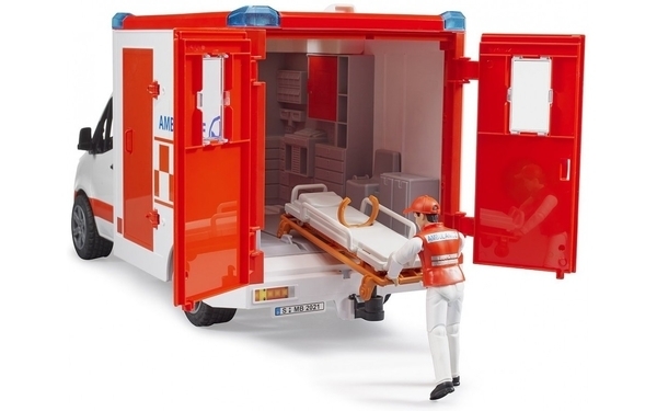 Набор Bruder Скорая помощь Mercedes Sprinter c фигуркой водителя, свет и звук (02676) - Pampik - 4