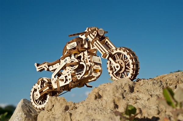 Механічний 3D-пазл Ukrainian Gears Мотоцикл Scrambler UGR-10 з коляскою, 380 ел. (70137) - Pampik - 16