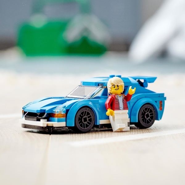 Подарунок. Конструктор LEGO City Great Vehicles Спортивний автомобіль, 89 дит. (60285) - Pampik - 7