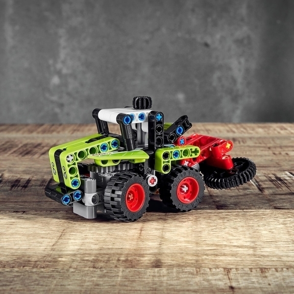 Подарунок. Конструктор LEGO Technic Mini CLAAS XERION, 130 деталей (42102) - Pampik - 10