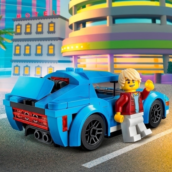 Подарунок. Конструктор LEGO City Great Vehicles Спортивний автомобіль, 89 дит. (60285) - Pampik - 6