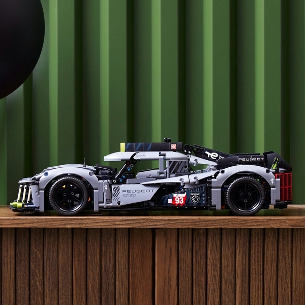 Конструктор LEGO Technic PEUGEOT 9X8 24H Le Mans Hybrid Hypercar, 1775 елементів (42156) - Pampik - 4