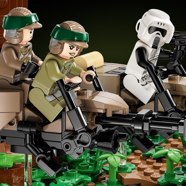 Конструктор LEGO Star Wars™ Діорама Погоня на спідері на Ендорі, 608 деталей (75353) - Pampik - 7