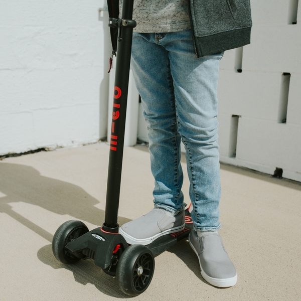 Самокат Micro Maxi PRO Deluxe, чорно-червоний (MMD087) - Pampik - 7