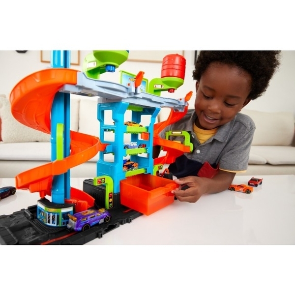 Игровой набор Hot Wheels Автомойка: Мегабашня (HDP05) - Pampik - 7