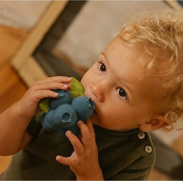 Іграшка-прорізувач Oli&Carol Чорниця Джеррі (L-BLUEBERRY-UNIT) - Pampik - 12