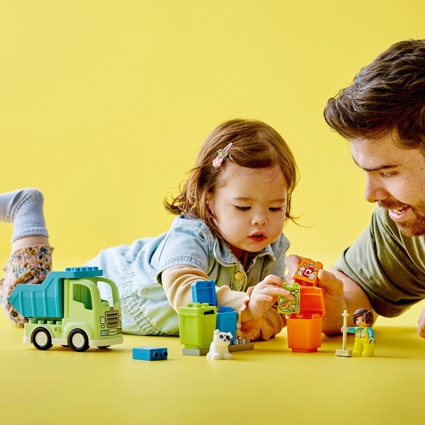 Конструктор LEGO DUPLO Town Сміттєпереробна вантажівка, 15 деталей (10987) - Pampik - 9