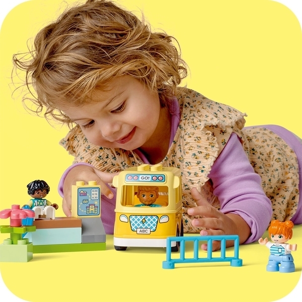 Конструктор LEGO DUPLO Поїздка автобусом, 16 деталей (10988) - Pampik - 7