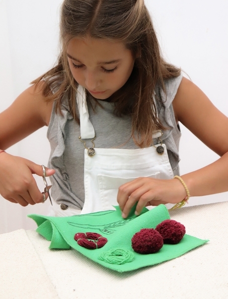 Набор для творчества Oli&Carol Сделай сам, Вишенька Мери (DIY-MERY-THE-CHERRY) - Pampik - 7