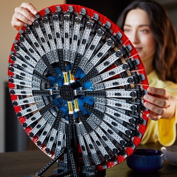 Конструктор LEGO Marvel Щит Капітана Америка, 3128 деталей (76262) - Pampik - 5