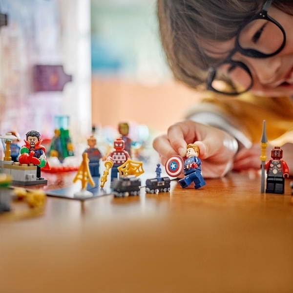 Конструктор LEGO Marvel Новорічний календар "Месники", 243 деталі (76267) - Pampik - 2