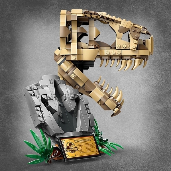 Конструктор LEGO Jurassic World Скам'янілості динозаврів: череп тиранозавра, 577 деталей (76964) - Pampik - 4