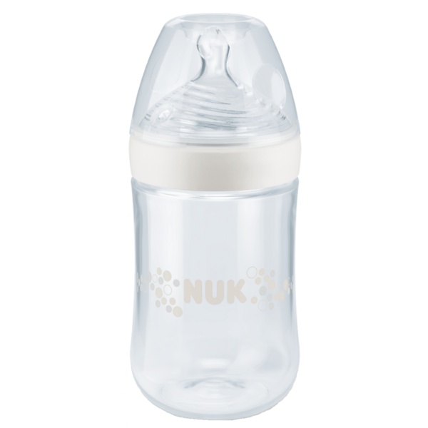 Пляшечка Nuk Nature Sense, з широким горлечком, з силіконовою соскою, 6-18 міс., 260 мл, білий (3952538) - Pampik