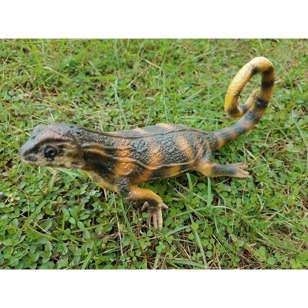 Фигурка Lanka Novelties, игуана московская килевата, 42 см (21647) - Pampik - 2