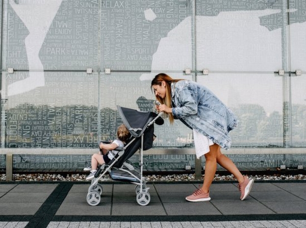 Прогулянкова коляска Lionelo Elia Green Forest - Pampik - 14