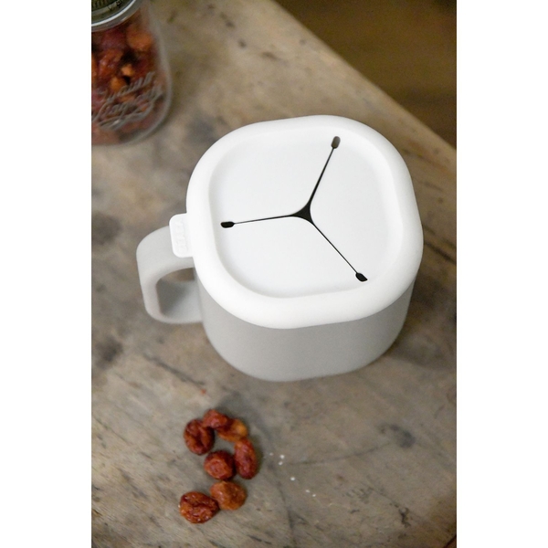 Чашка силиконовая для снеков и напитков Beaba Pick'n'Snack, серая, 460 мл (913565) - Pampik - 14