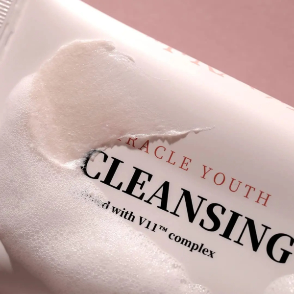 Очищающая пенка для лица Village 11 Factory Miracle Youth Cleansing Foam с ретинолом 100 мл - Pampik - 2