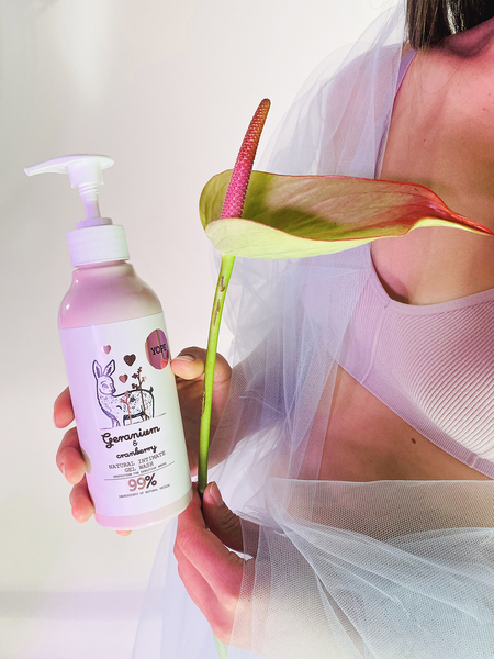 Засіб для інтимної гігієни Yope Geranium&Cranberry 400 мл - Pampik - 4