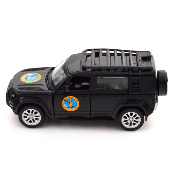 Автомодель TechnoDrive Шевроны Героев Land Rover Defender 110 ГУР МО (250364M) - Pampik - 3
