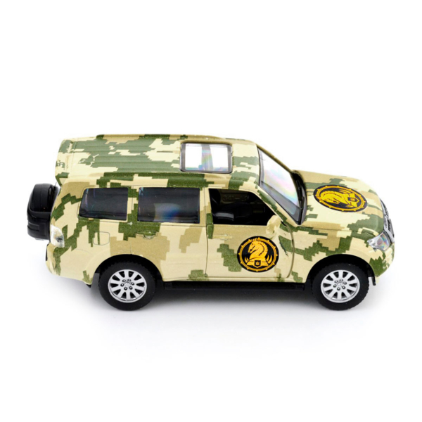 Автомодель TechnoDrive Шевроны Героев Mitsubishi Pajero 4WD Turbo 47 ОМБр (250361M) - Pampik - 8