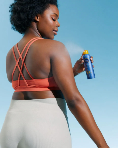 Солнцезащитный освежающий мист Nivea Sun Защита и сухое прикосновение SPF 50 200 мл - Pampik - 9