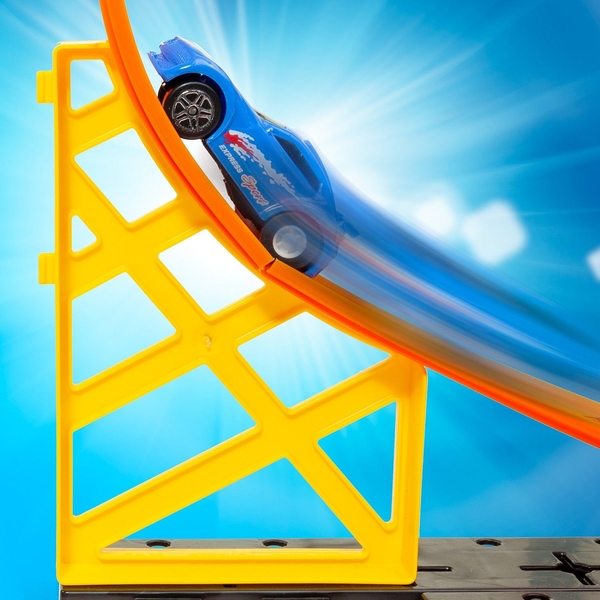 Іграшковий трек Molto з паркінгом та машинками (8410963234053) - Pampik - 4