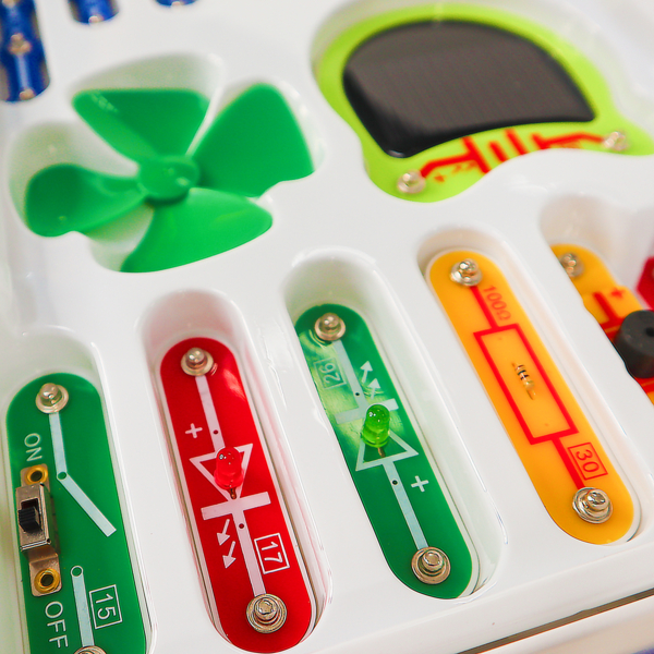 Конструктор электронный Doka Альтернативная энергия, 50 схем - Pampik - 5