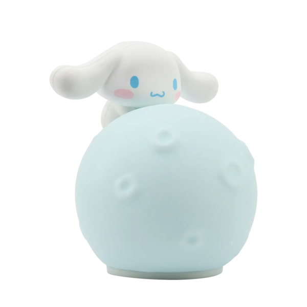 Колекційна фігурка Hello Kitty Сінаморол на Місяці зі світлом (11527) - Pampik - 3