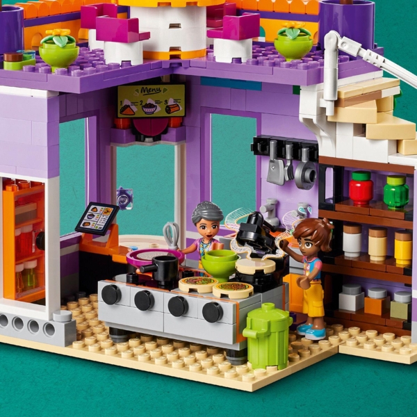 Конструктор LEGO Friends Хартлейк-Сіті. Громадська кухня, 695 деталей (41747) - Pampik - 7