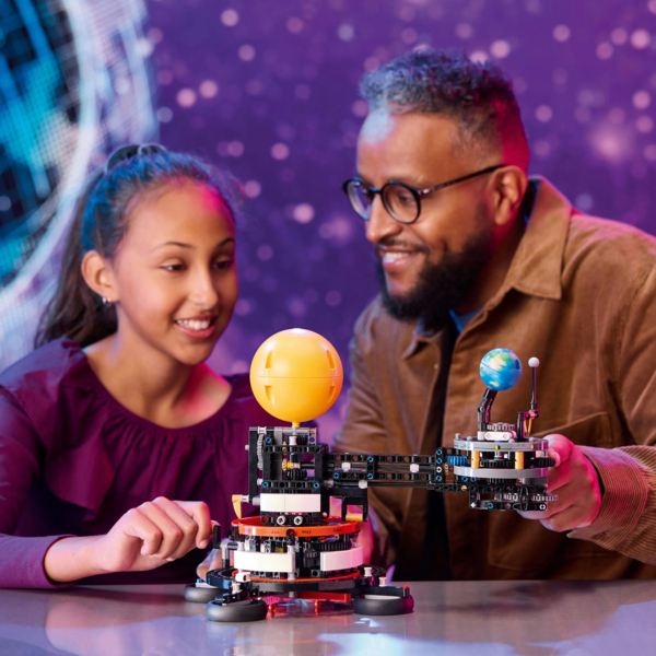 Конструктор LEGO Technic Земля та Місяць на орбіті, 256 деталей (42179) - Pampik - 8