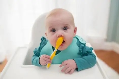 Набор ложек Dr. Brown's, желтый с зеленым, 2 шт. (TF011-P3) - Pampik - 3