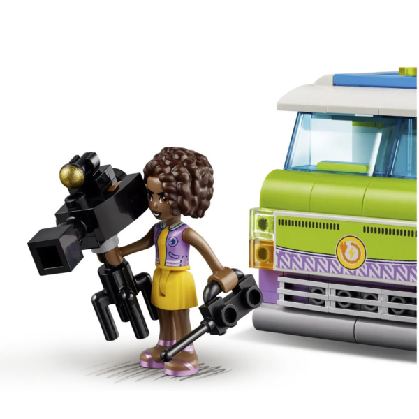 Конструктор LEGO Friends Фургон редакції новин, 446 деталей (41749) - Pampik - 6