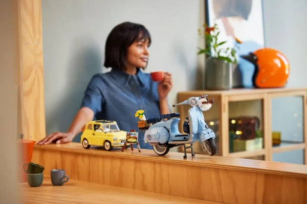 Конструктор LEGO Icons Vespa 125, 1107 деталей (10298) - Pampik - 10