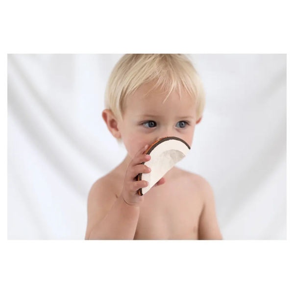 Прорізувач Oli & Carol Кокос Коко білий з коричневим (L-CHCOCO-UNIT) - Pampik - 4