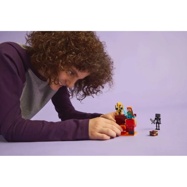 Конструктор LEGO Minecraft Битва з лавою в Незері, 99 деталей (21266 - Pampik - 9