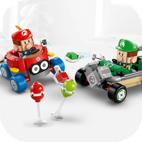 Конструктор Lego Super Mario Kart Baby Mario vs. Baby Luigi, 321 деталь (72034) - Pampik - 7