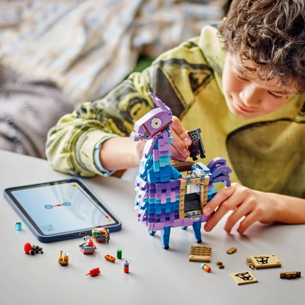 Конструктор LEGO Fortnite Supply Llama, 691 деталь (77071) - Pampik - 8