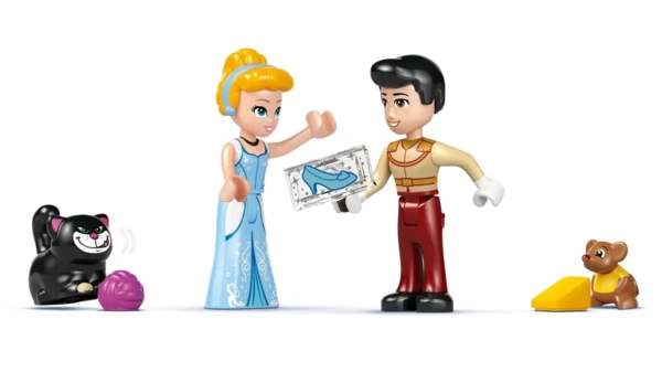 Конструктор LEGO Disney Princess Замок Попелюшки й карета, 596 деталей (43275) - Pampik - 9