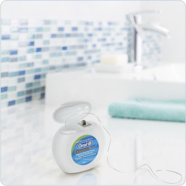 Зубна нитка Oral-B Essential Floss М'ята, 50 м - Pampik - 5