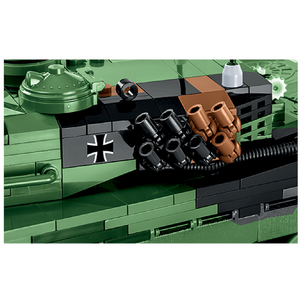 Конструктор Cobi Танк Леопард 2, 864 деталі (COBI-2618) - Pampik - 4