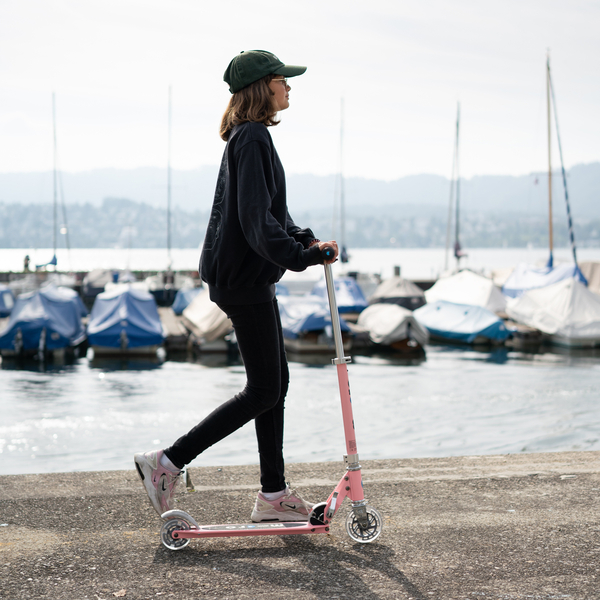 Самокат Micro Sprite LED, неоновая роза (SA0235) - Pampik - 7