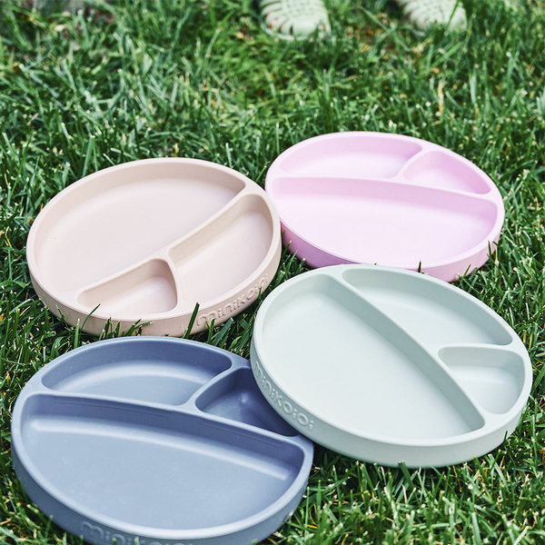 Секційна силіконова тарілка на присосці MinikOiOi Portions River Green (101050007) - Pampik - 3