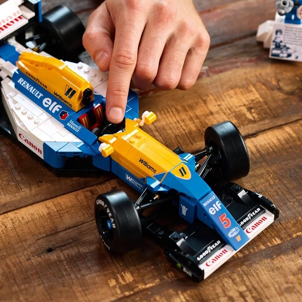 Конструктор LEGO Icons Williams Racing FW14B и Найджел Мэнселл, 799 деталей (10353) - Pampik - 4